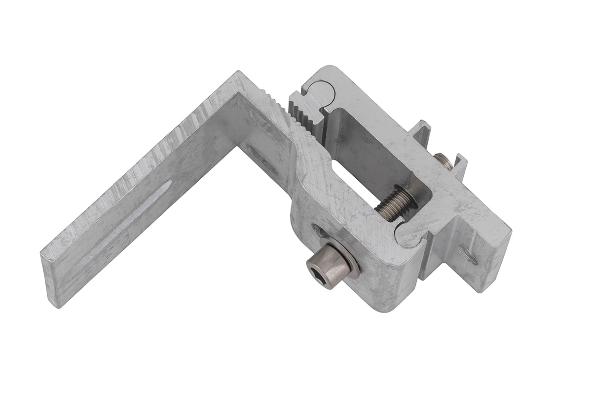 Крышка кузова РИФ для Changan Hunter Plus, роллета раздвижная 1650х1666 мм, алюминиевая, черная