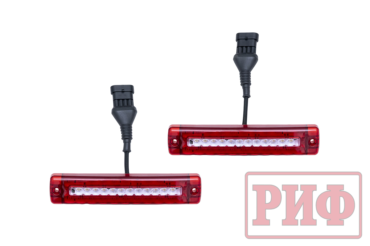 Бампер РИФ силовой задний Toyota Land Cruiser 200 2007-2012 с квадратом под фаркоп и фонарями, стандарт