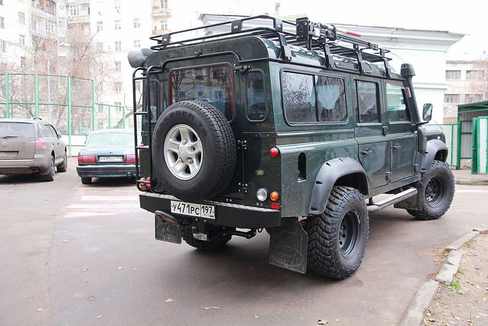 Бампер задний для Land Rover Defender РИФ