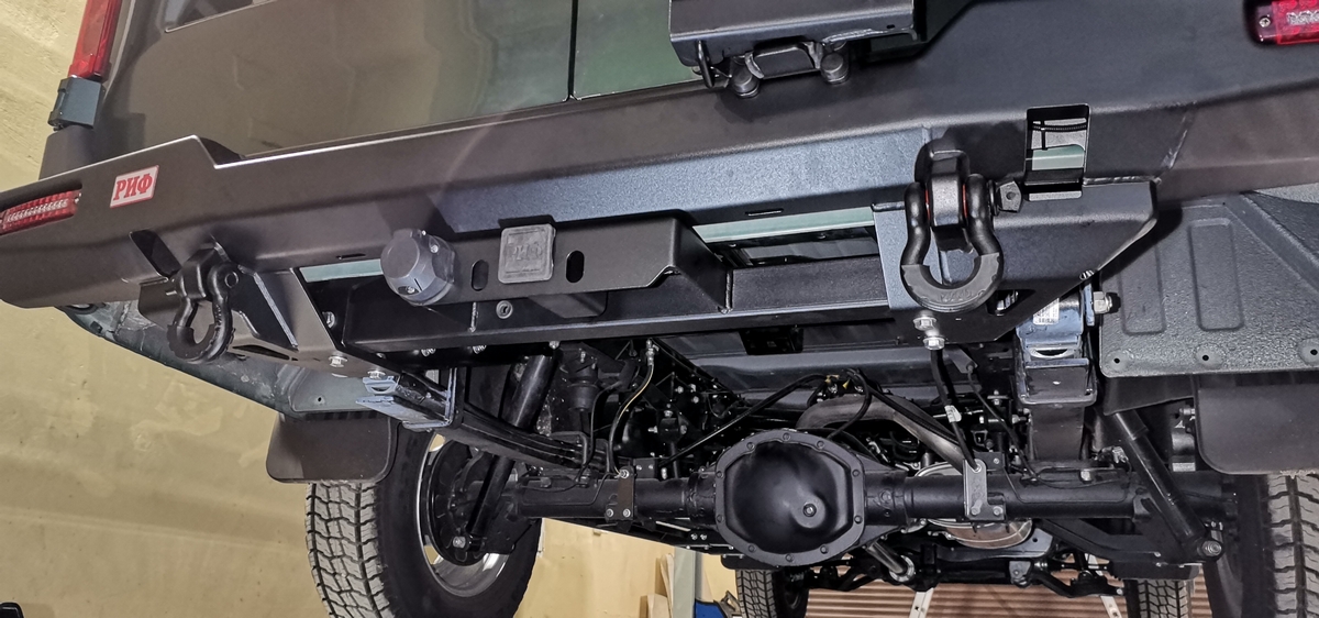 Бампер РИФ силовой задний для ГАЗ Соболь NN 4x4 с фонарями, калиткой, возможностью установки фаркопа, стандарт