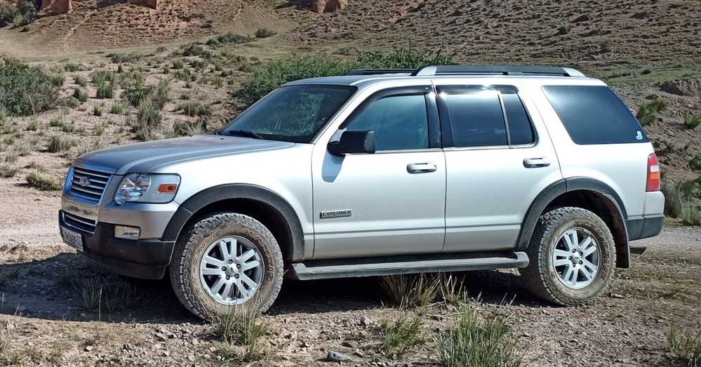 Шина Maxxis Worm-drive AT980 205/70R15C 106/104Q