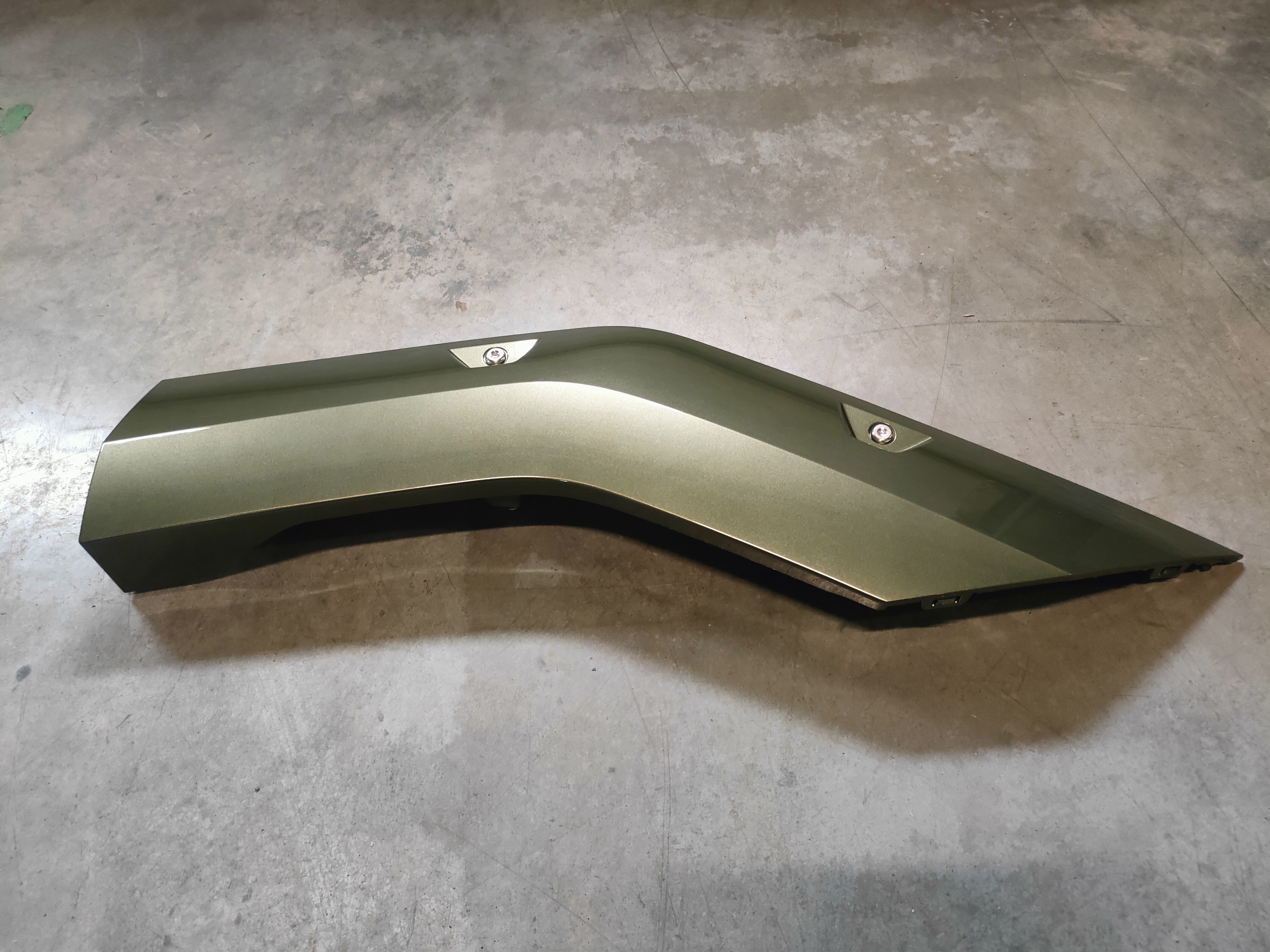 Накладка (расширитель) крыла задний левый Tank 400 5006131XKM42A