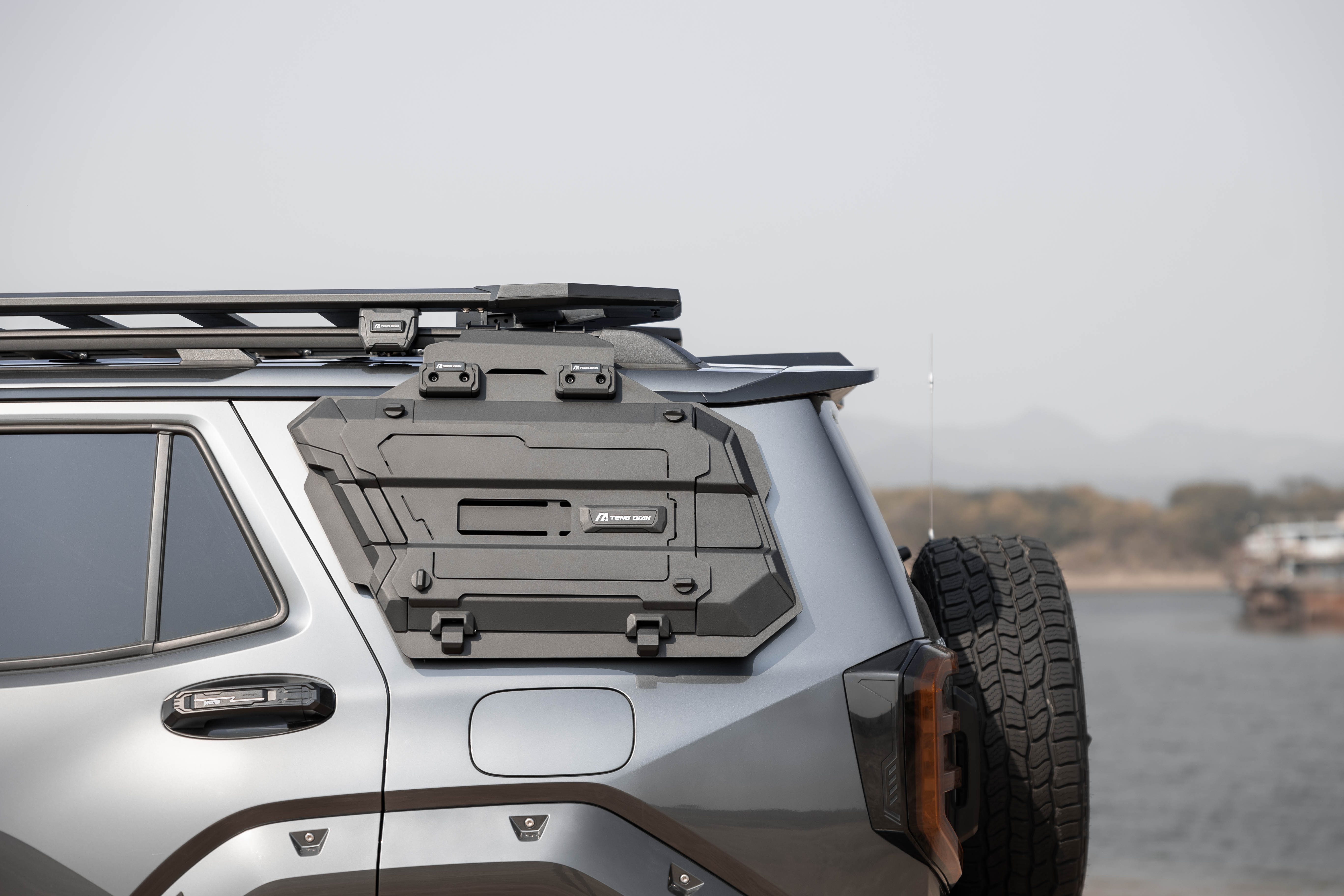 Боковая панель - откидной столик TENGQIAN для автомобиля TANK 400