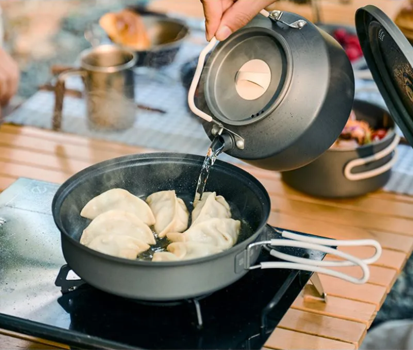 Набор посуды Naturehike туристический 4 в 1 (с чайником)