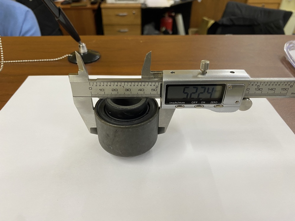 Втулка Tough Dog для передних амортизаторов Toyota Land Cruiser 300