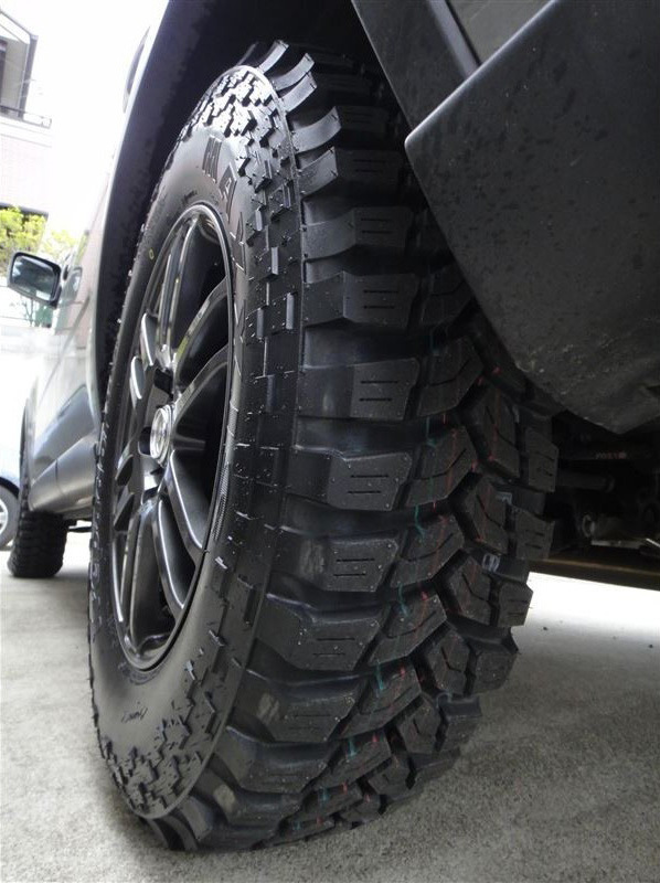Шина Maxxis Trepador M8060 33x12.5R15 108Q