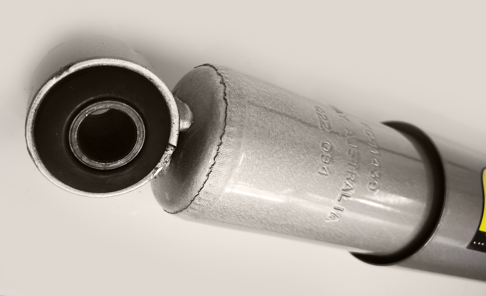 Амортизатор масляный задний Tough Dog для MITSUBISHI PAJERO/MONTERO NF-NG, лифт 0-40 мм, CHALLENGER PA II (2000-2007) лифт 0-35 мм