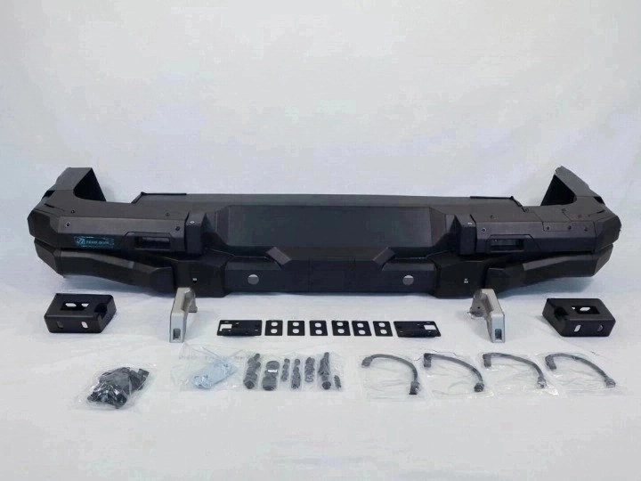 Силовой задний бампер TENGQIAN TANK 300 (совместим с кронштейном крепления запасного колеса)