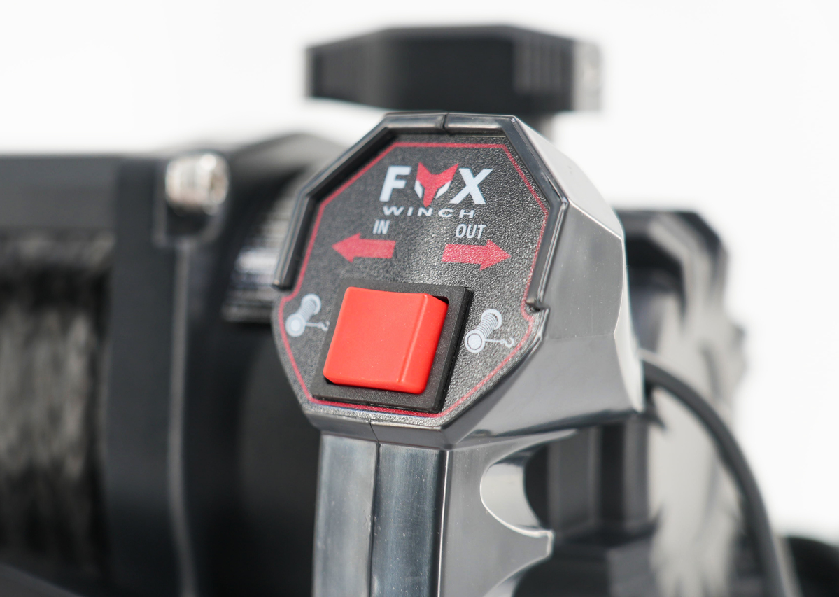 Лебедка автомобильная FOX WINCH 9500s 12V (синтетический трос)