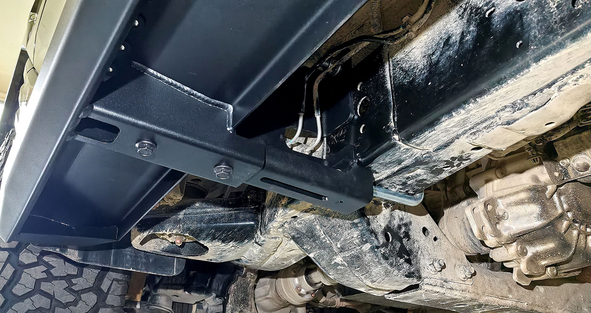 Пороги РИФ силовые TANK 400