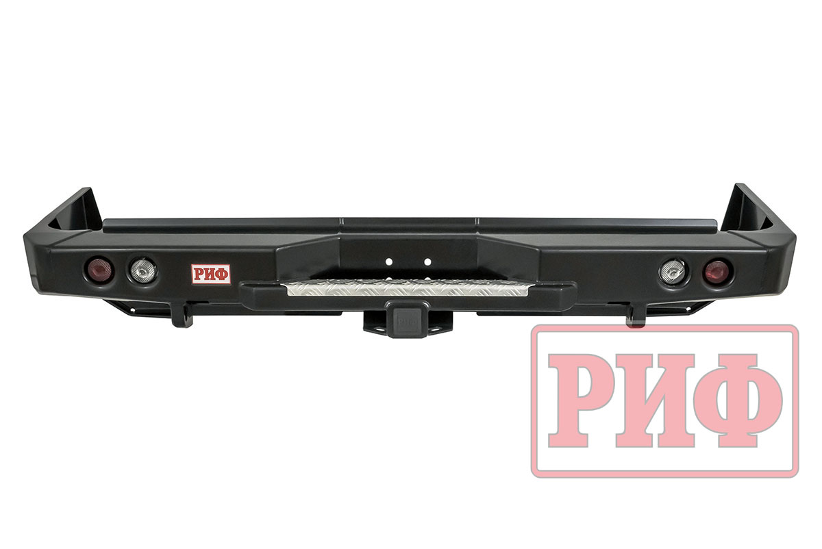 Бампер РИФ силовой задний Toyota Land Cruiser 76 2007-2024 с квадратом под фаркоп и фонарями