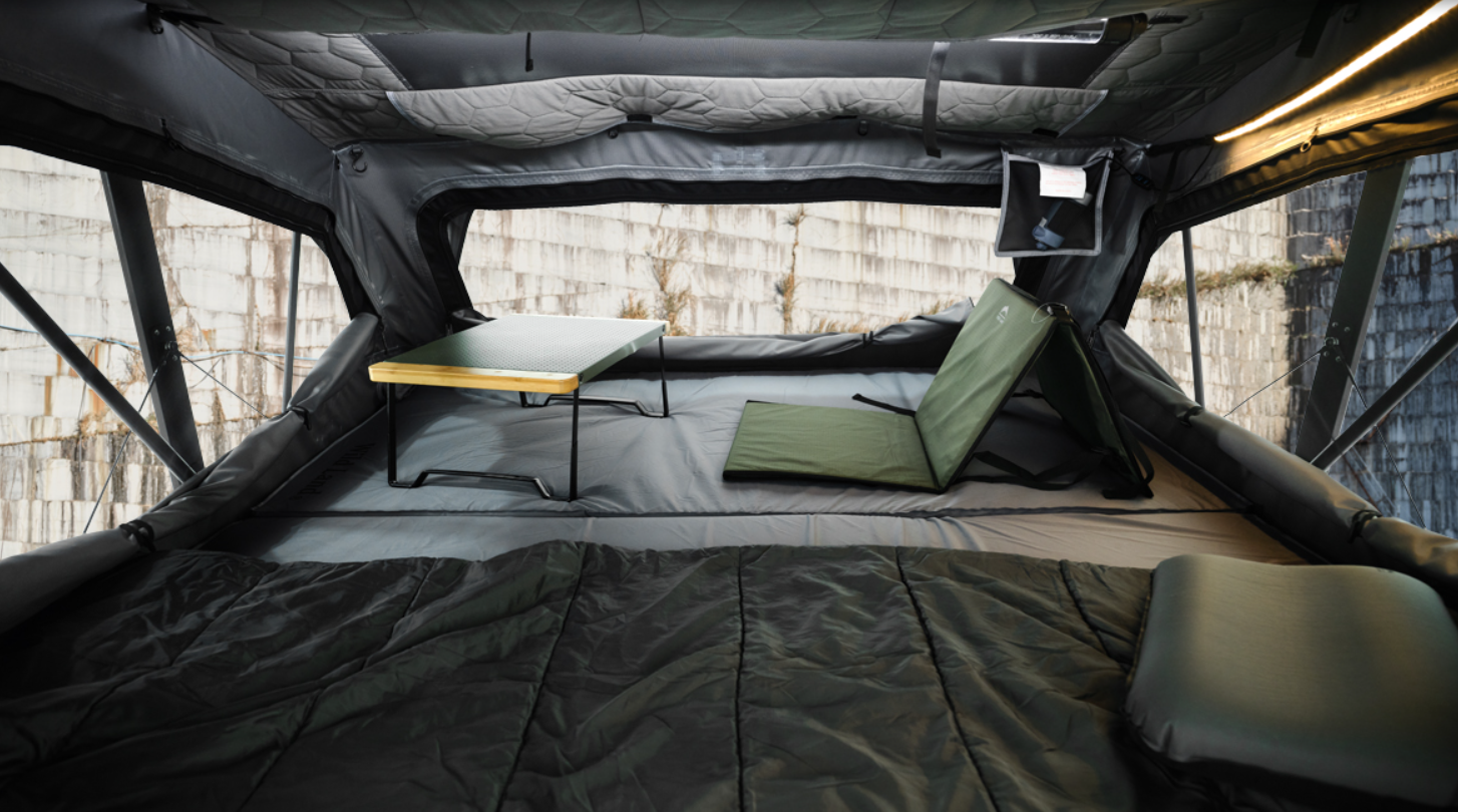 Палатка на крышу автомобиля Wild Land Summit Explorer 180