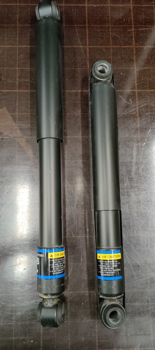 Амортизатор задний Toyota Hilux 2020+