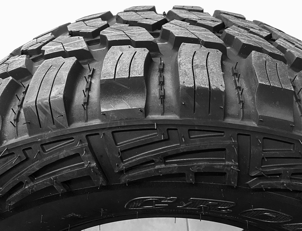 Шина Lakesea Crocodile 245/75R16 LT 120/116Q