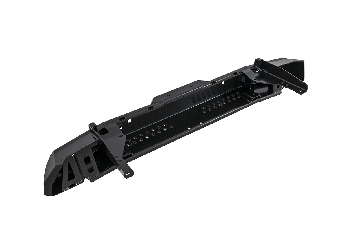 Бампер РИФ силовой задний Toyota Land Cruiser 200 2007-2012 с квадратом под фаркоп и фонарями, стандарт