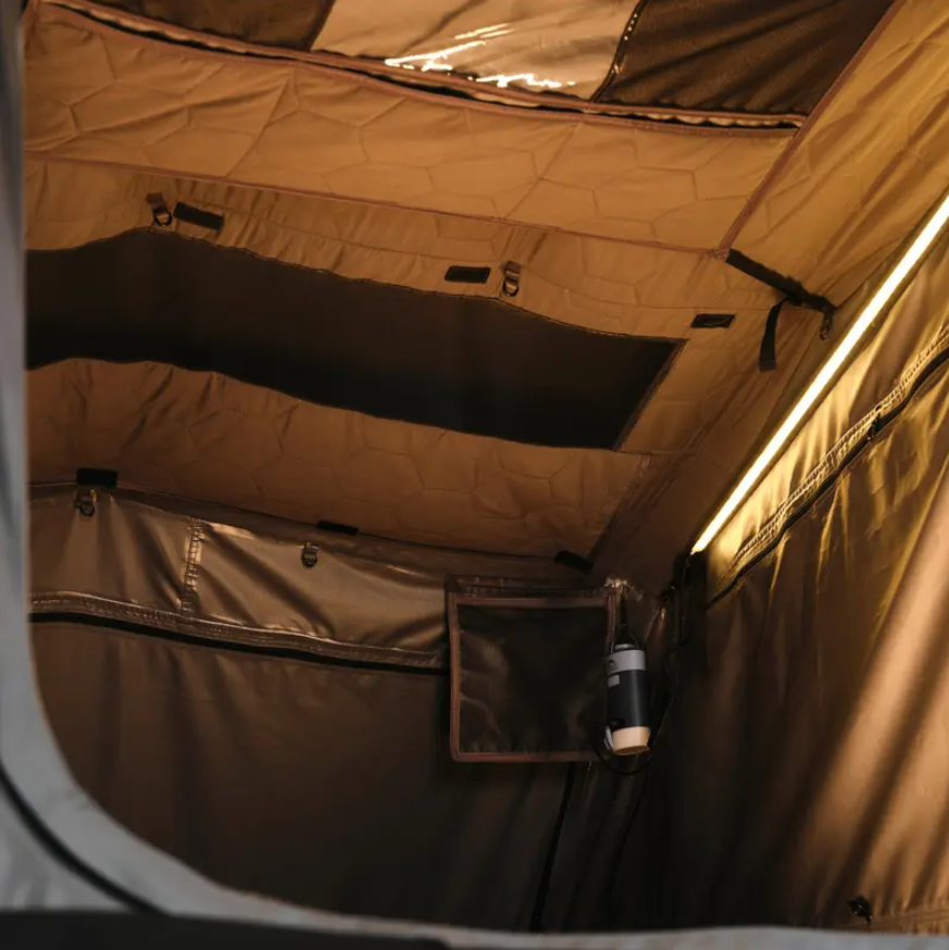 Палатка на крышу автомобиля Wild Land Summit Explorer 130