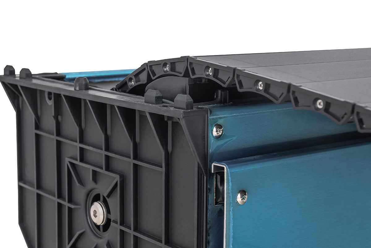 Крышка кузова РИФ для Changan Hunter Plus, роллета раздвижная 1650х1666 мм, алюминиевая, черная