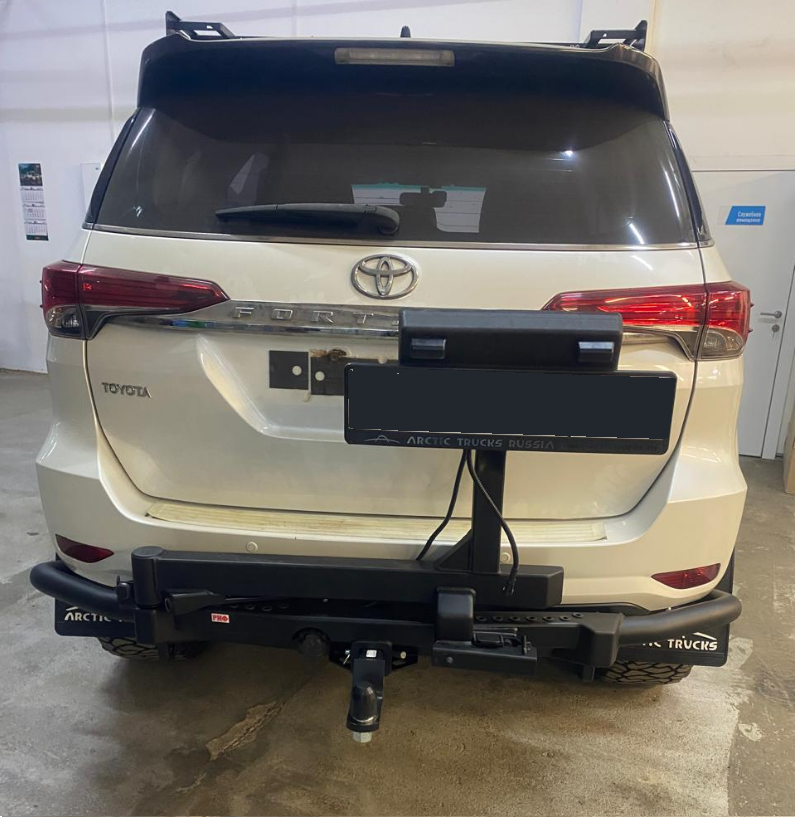 Бампер задний силовой, с калиткой, квадратом под фаркоп