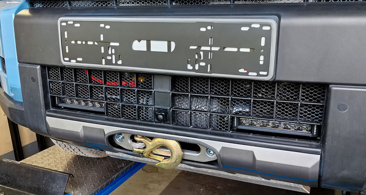 Площадка РИФ под лебёдку в штатный бампер Toyota Land Cruiser Prado 250