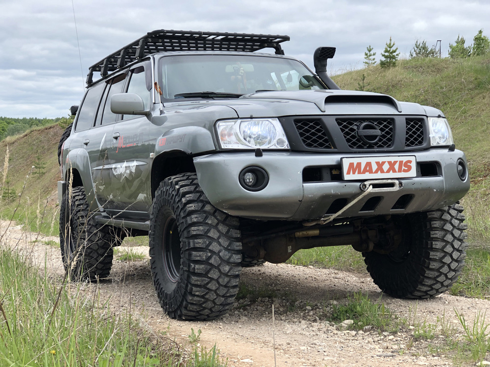 Шина Maxxis CreepyCrawler M8090 35х12.5-16LT 112K