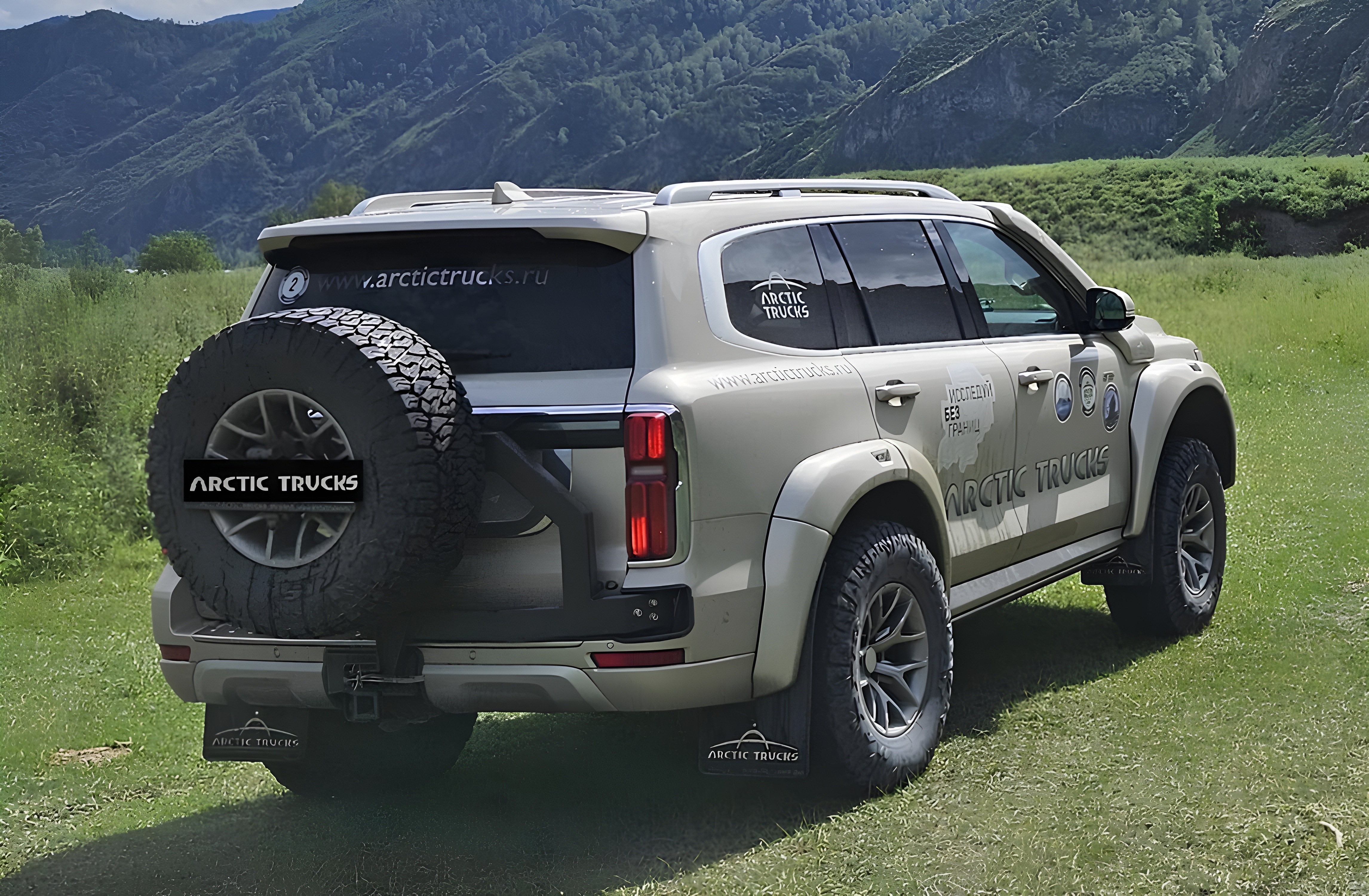 Калитка (кронштейн крепления) запасного колеса TANK 500