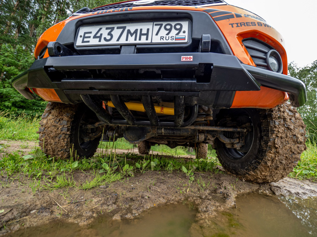 Бампер передний силовой/защита штатного бампера РИФ УАЗ Патриот 2015+ с защитой рулевых тяг (стандарт)