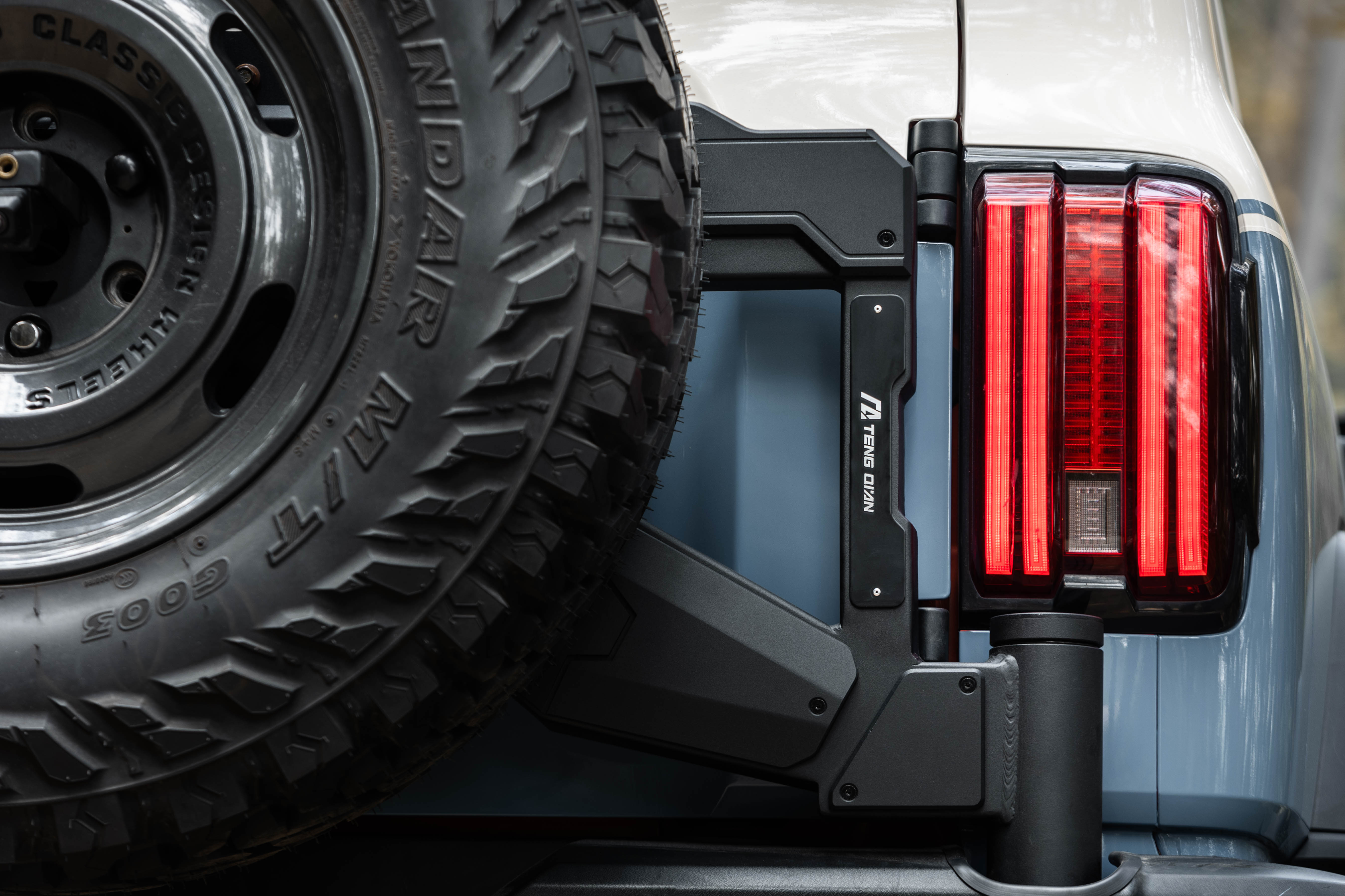 Кронштейн крепления запасного колеса TENGQIAN TANK 300