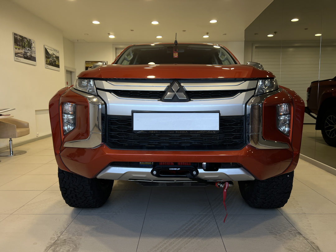 Площадка под лебёдку / установочный комплект лебедки MMC L200 (2018-) 