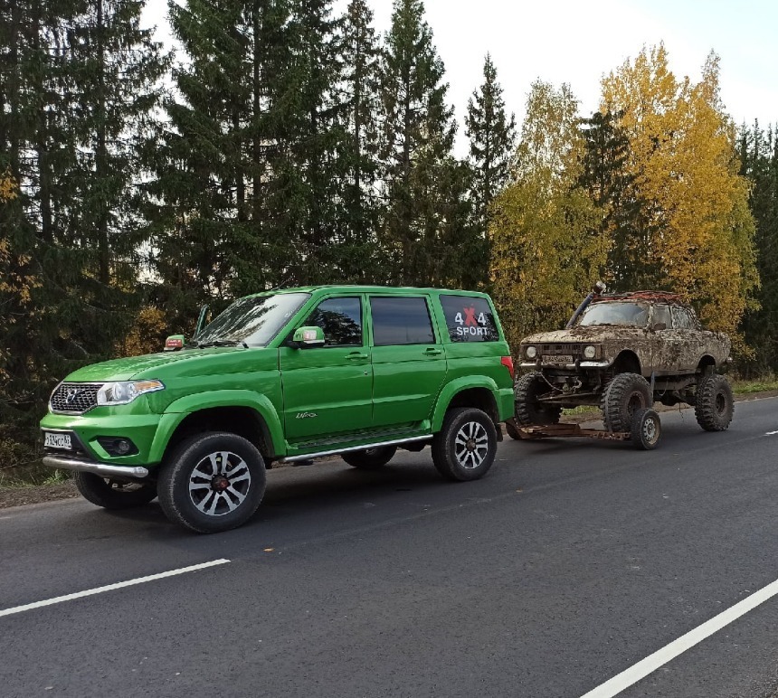 Наклейка 4x4Sport большая размер 450х360мм