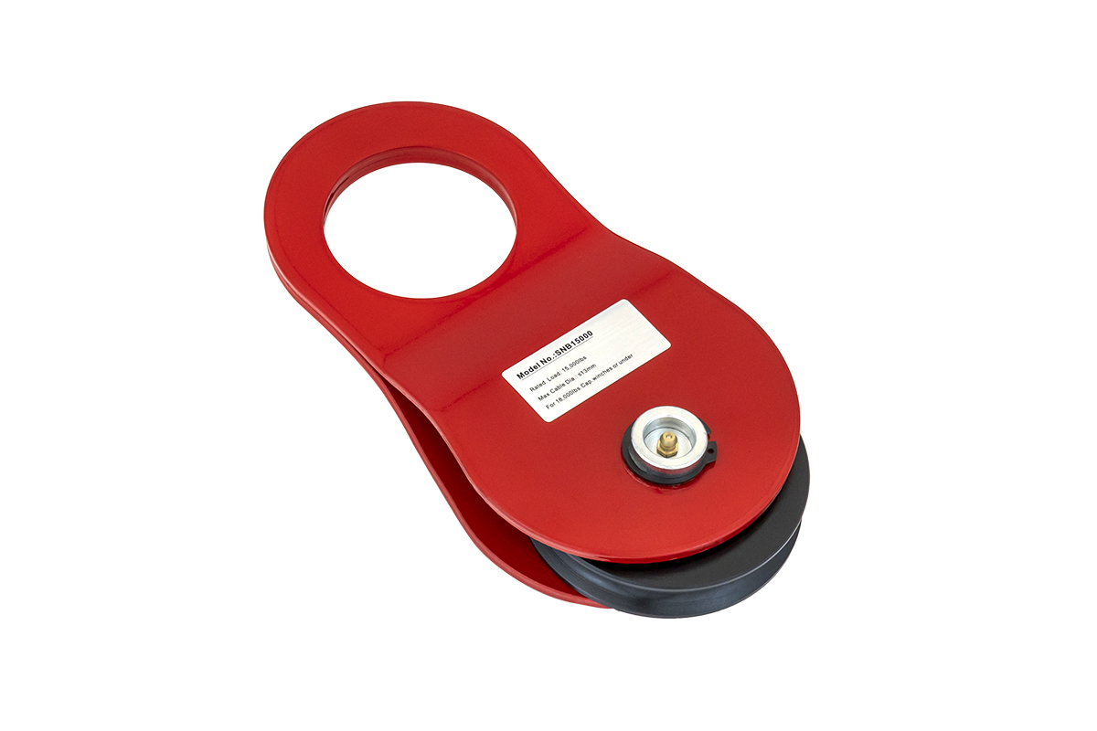 Лебёдка автомобильная электрическая 12V Runva 13500 lbs 6136 кг стальной трос