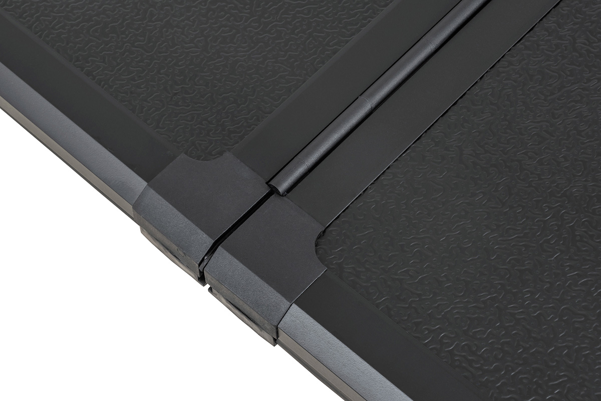 Крышка кузова РИФ для Dodge Ram 2019, трёхсекционная 2000х1813/1740 мм, алюминиевая, черная (6,5 ft)